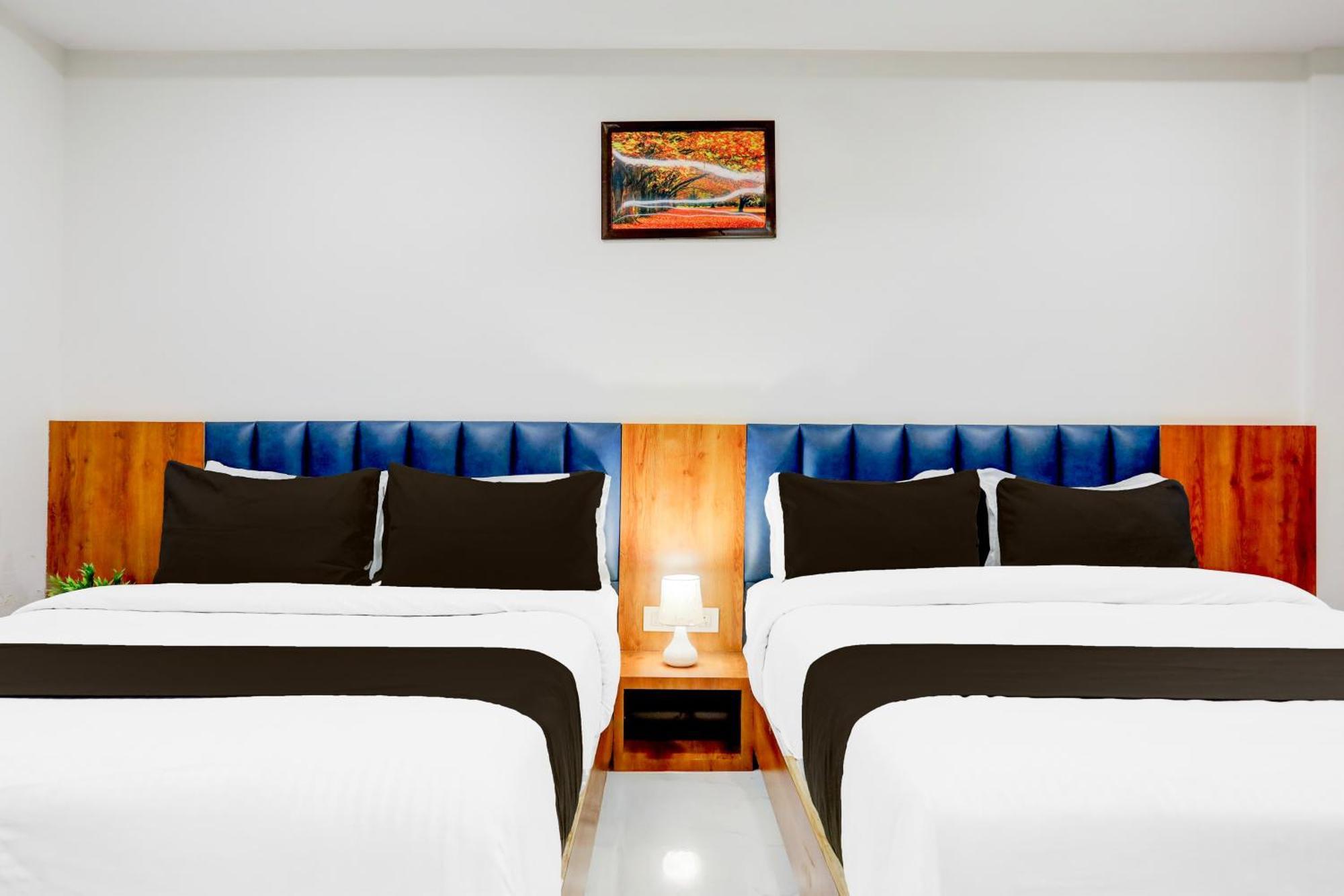 Super Townhouse Ambaji Formerly Hotel Kardhar Inn Exterior foto