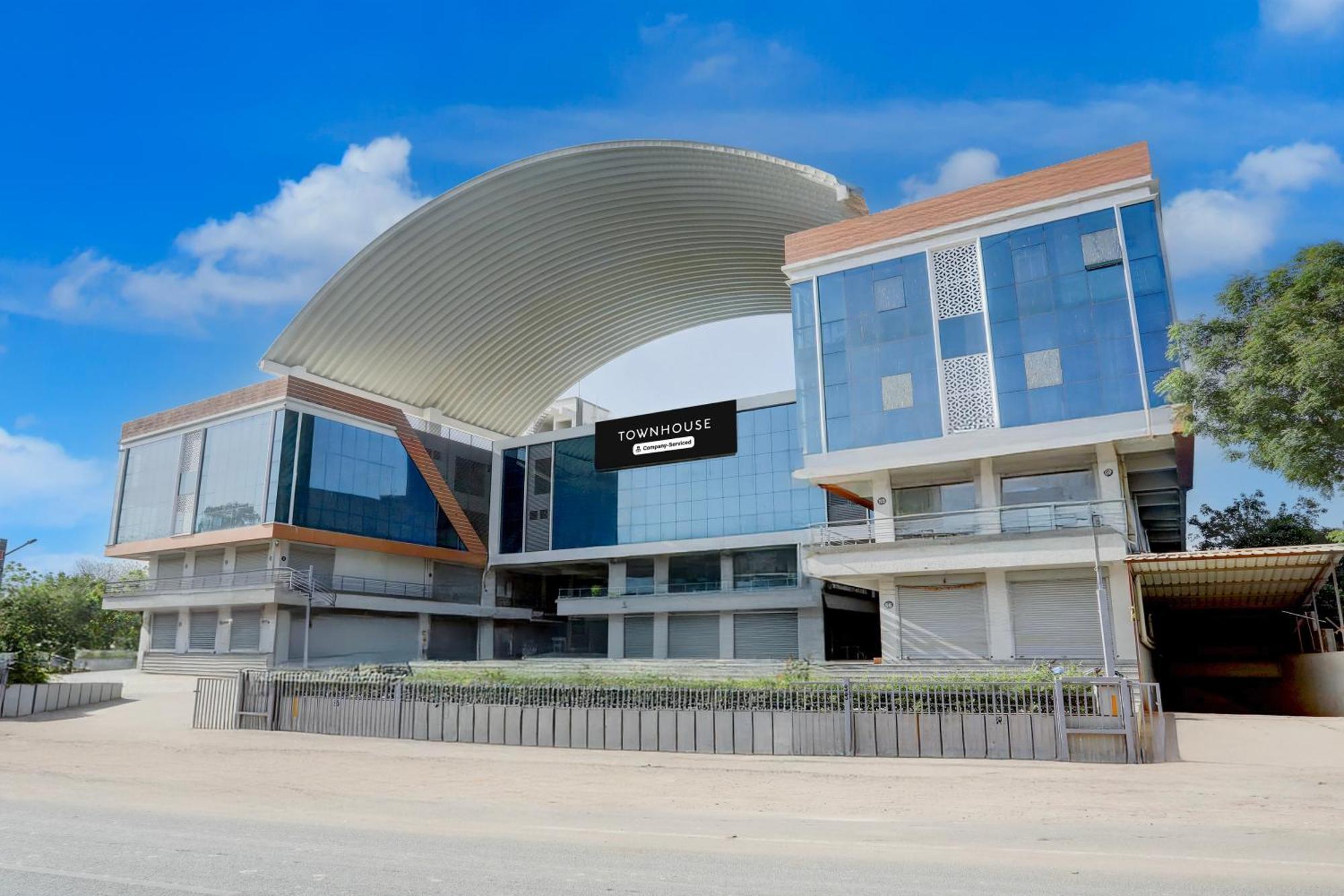 Super Townhouse Ambaji Formerly Hotel Kardhar Inn Exterior foto